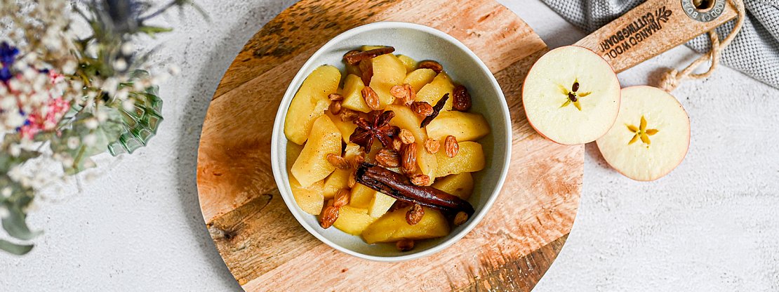 Jablečný kompot se skořicí