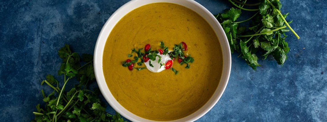 Cizrnová polévka s masalou