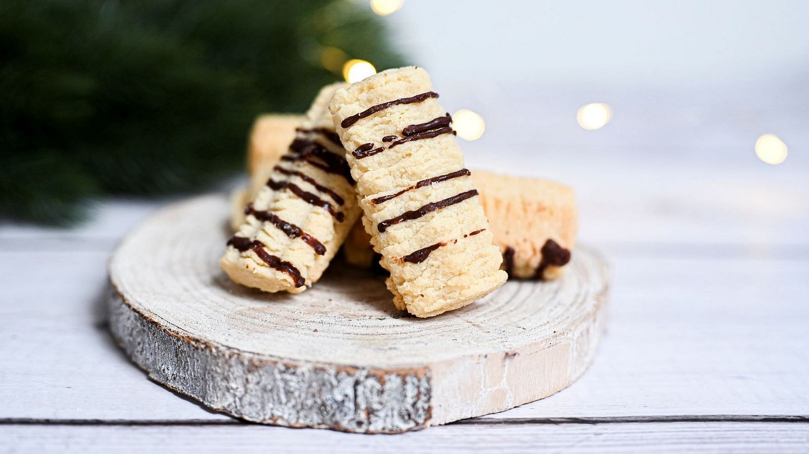 Stříkané cukroví s marmeládou