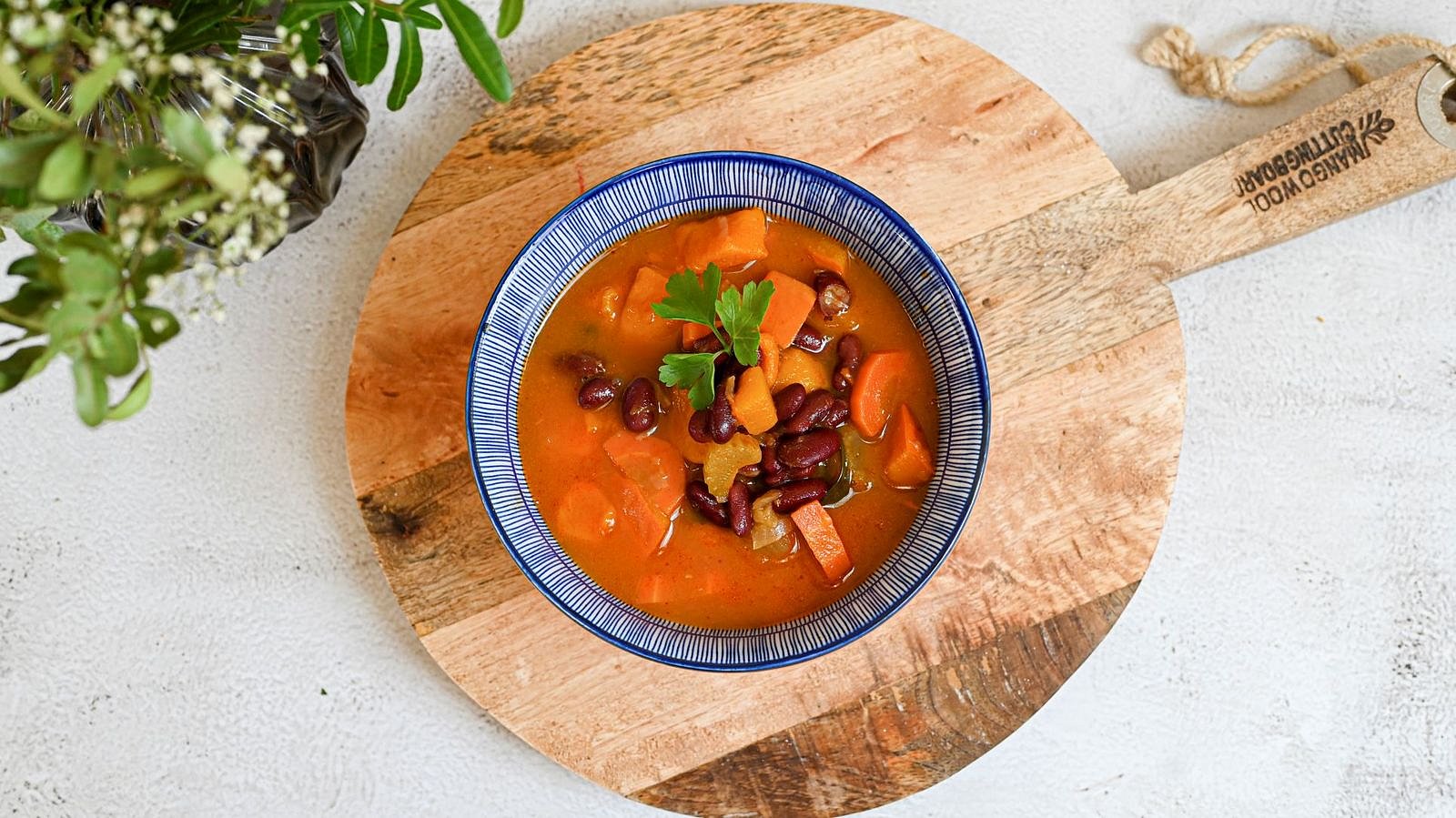 Dýňová polévka s fazolemi