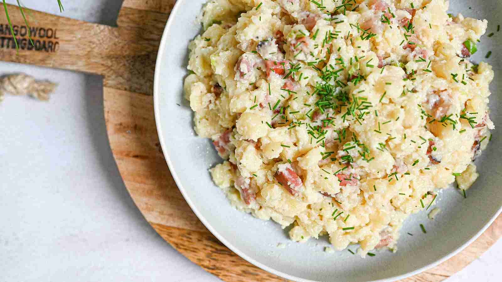 Halušky s brynzou a jarní cibulkou