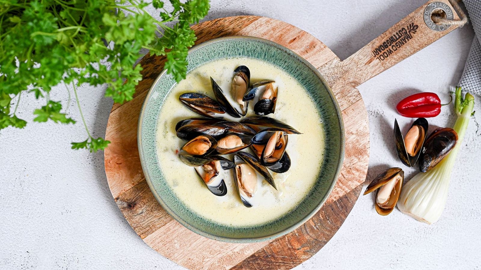 Slávky s fenyklem a smetanou