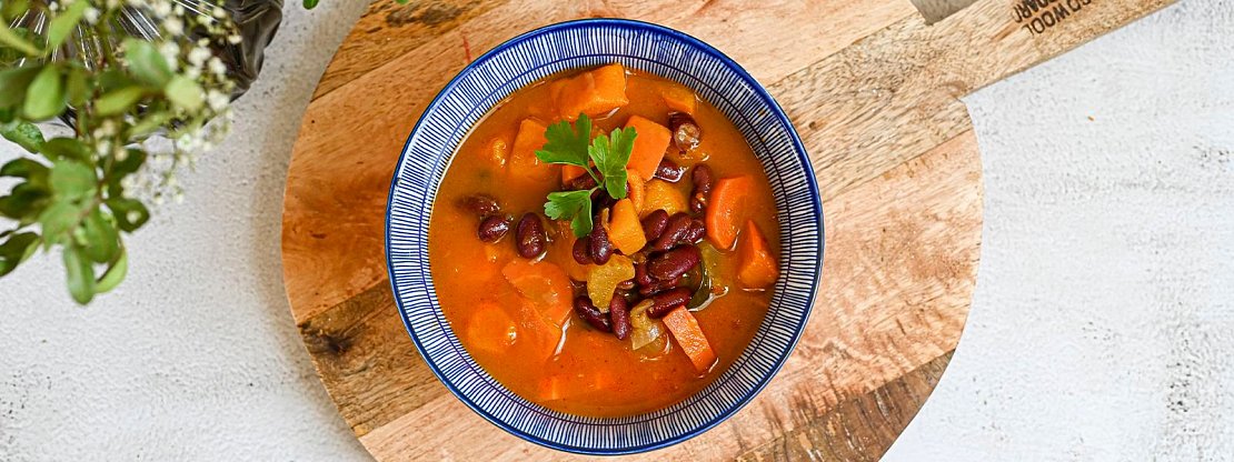 Dýňová polévka s fazolemi