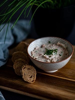 Hořčičná pomazánka