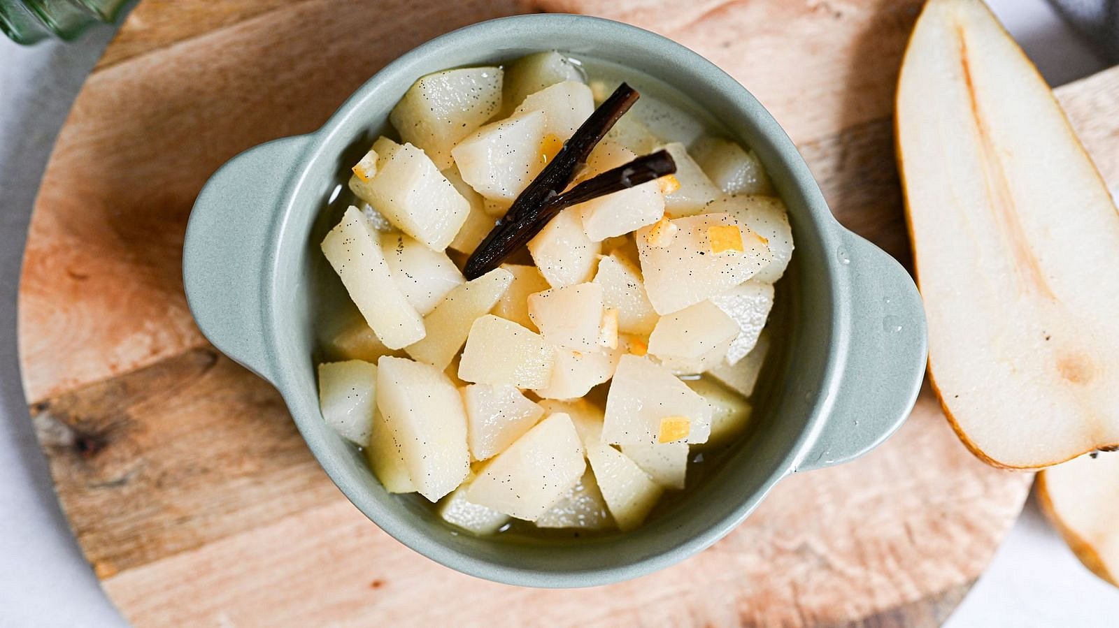 Hruškový kompot s vanilkou