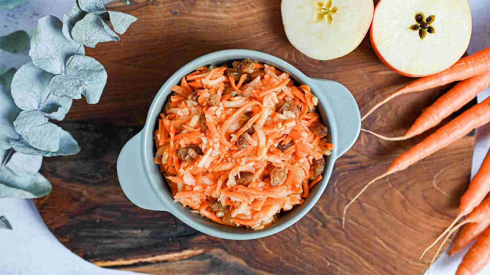 Mrkvovo-jablkový salát