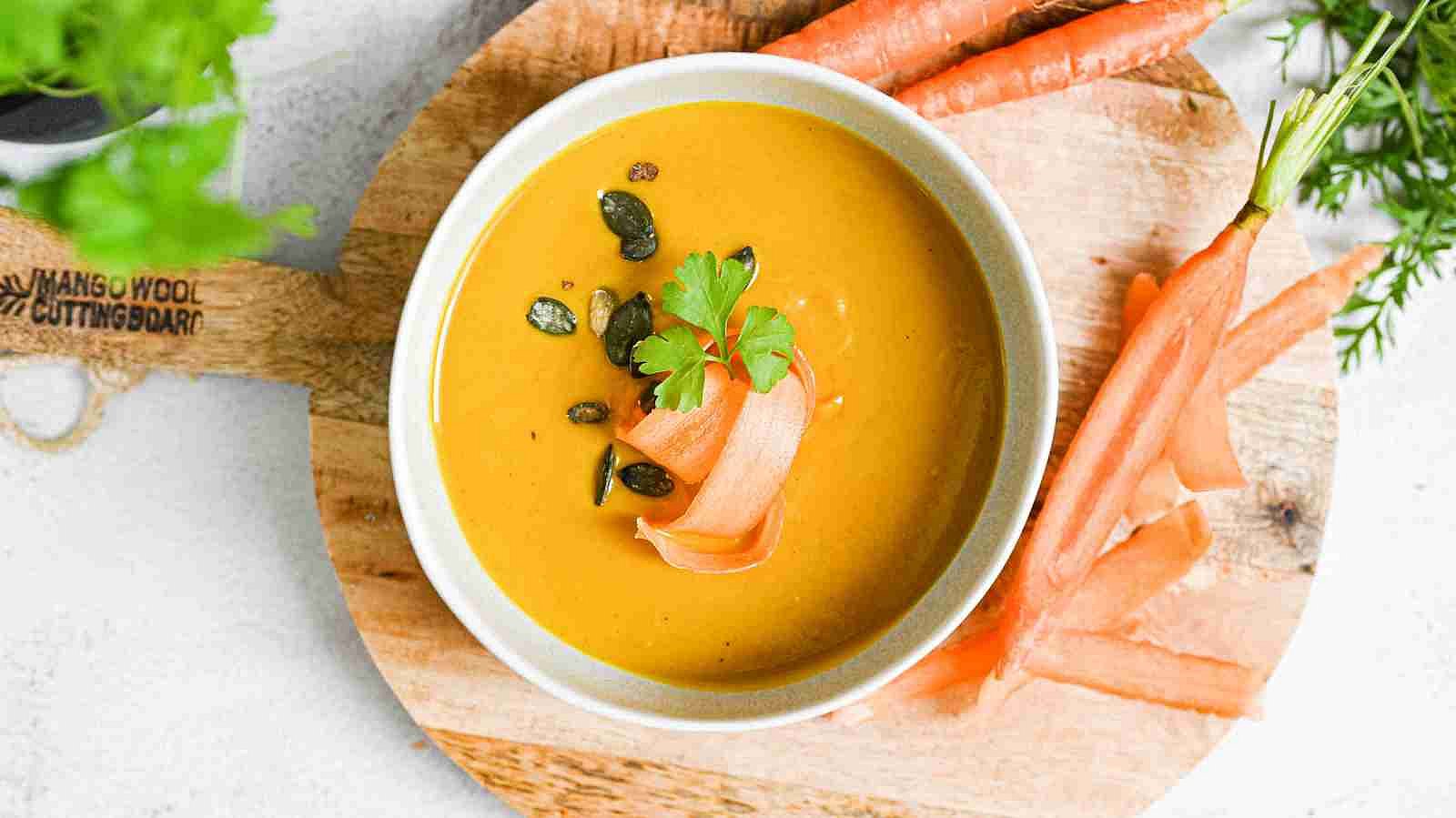 Mrkvová polévka se zázvorem