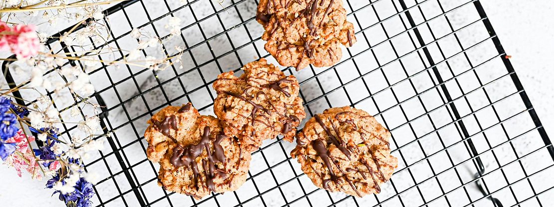 Mrkvovo-ovocné sušenky polité čokoládou