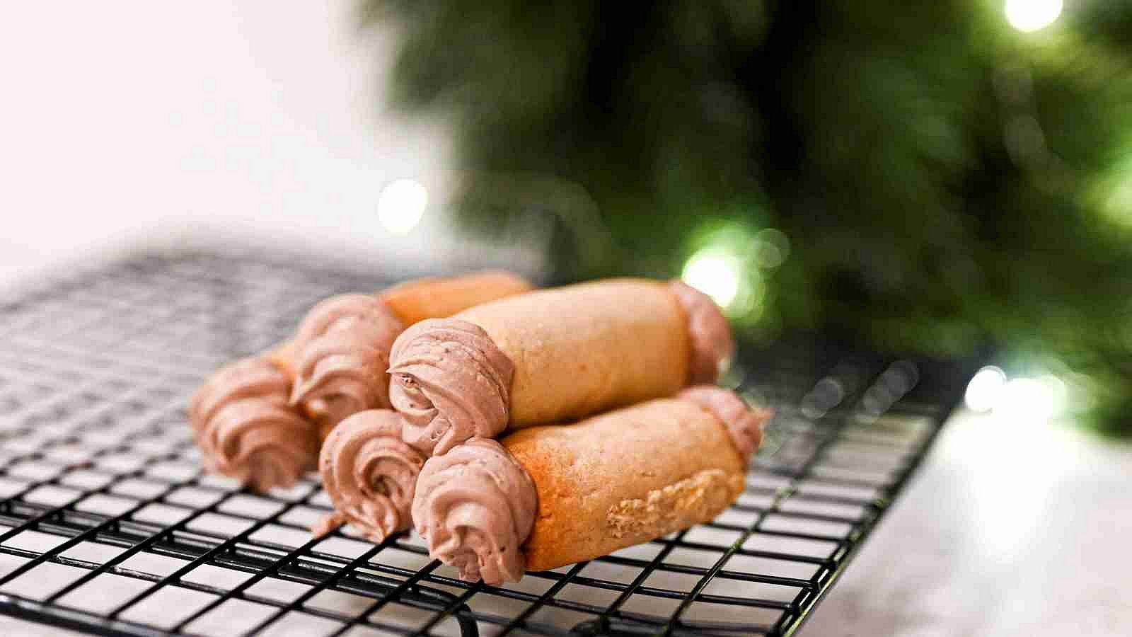 Ořechové trubičky s čokoládovým krémem